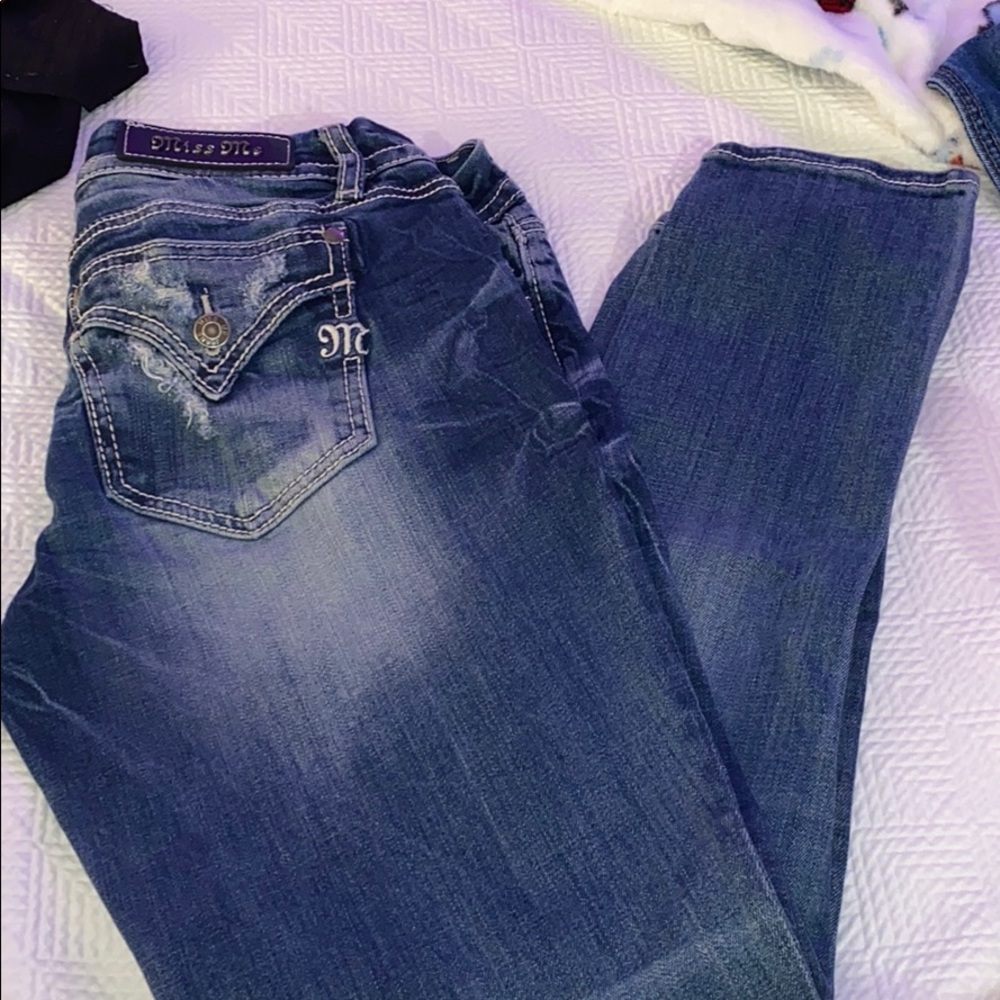 CUTE MISS ME JEANS!